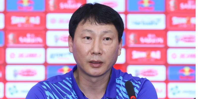 hlv Kim Sang Sik được bongdaso24h.com đưa tin